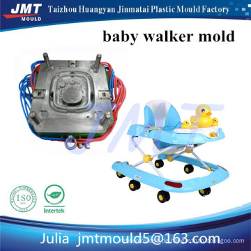 Plastikbabywalkerform